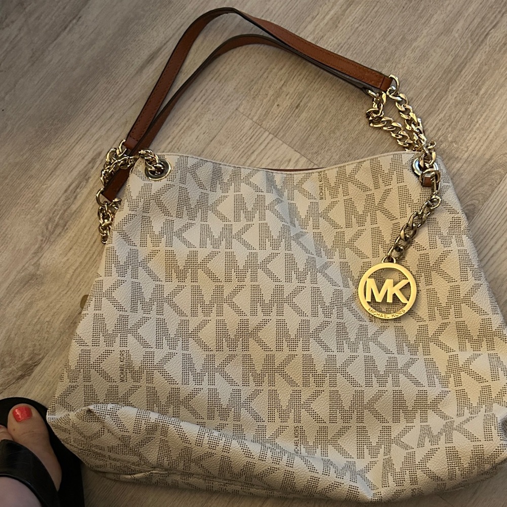 Michael Kors Cream and Tan Shoulder Bag